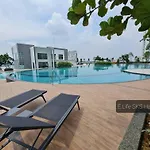 E Life Sks Habitat With Wifi Netflix