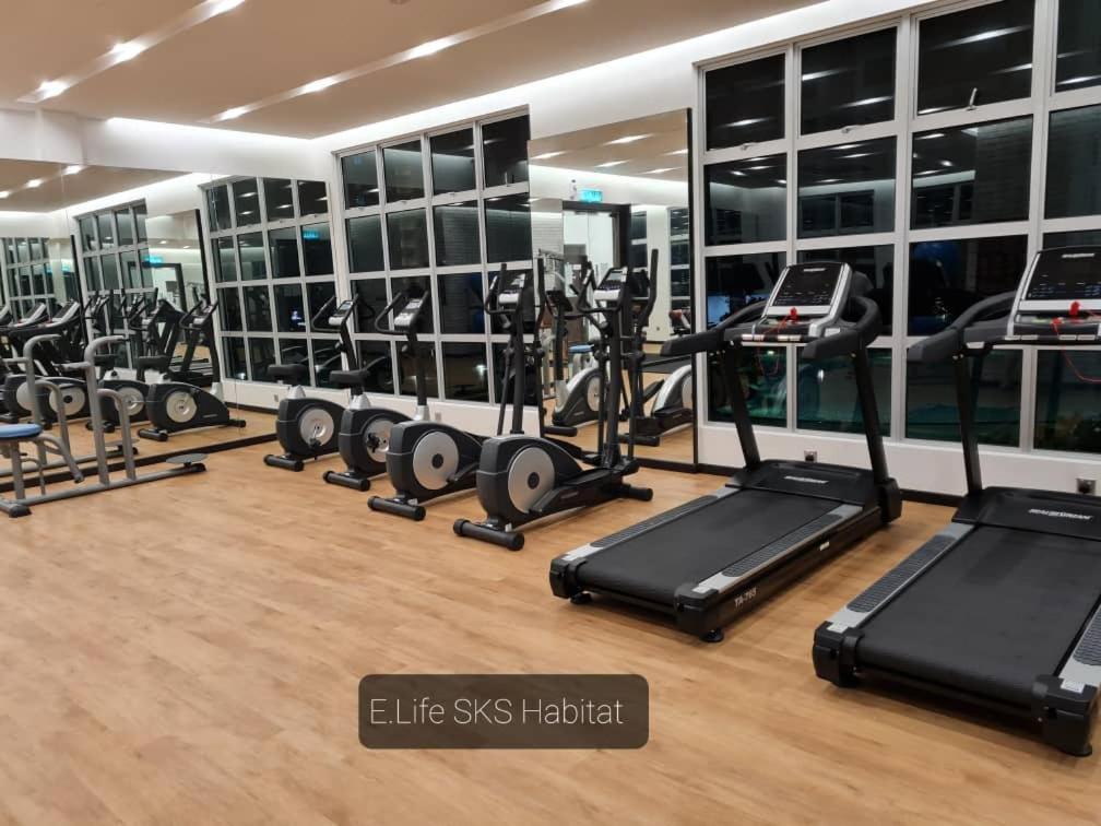 E Life Sks Habitat With Wifi Netflix Johor Bahru