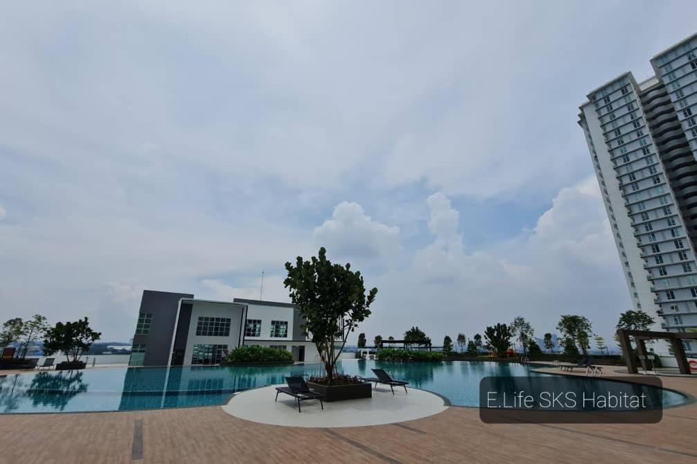 E Life Sks Habitat With Wifi Netflix Pangsapuri